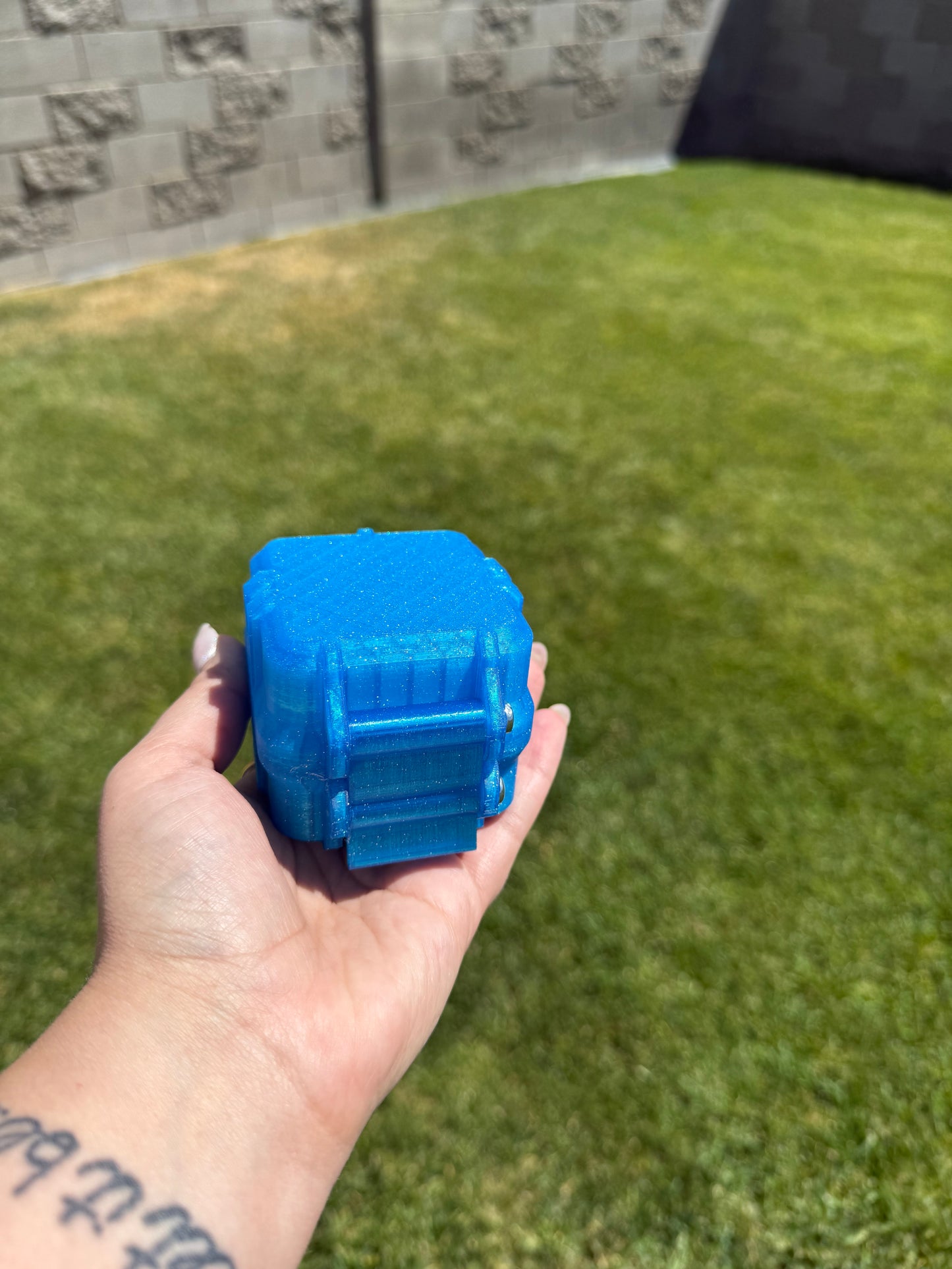 04- 10mL Vial Case with Latch
